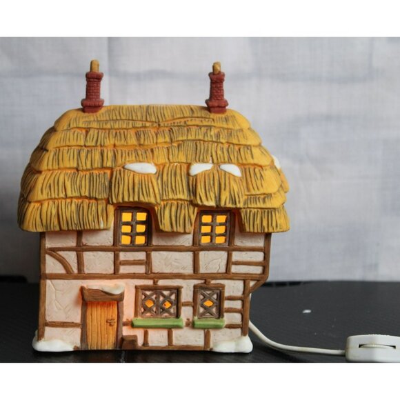 "Dickens' Village Cottage" Dept. 56 - Hand Painted Porcelain - Picture 2 of 7